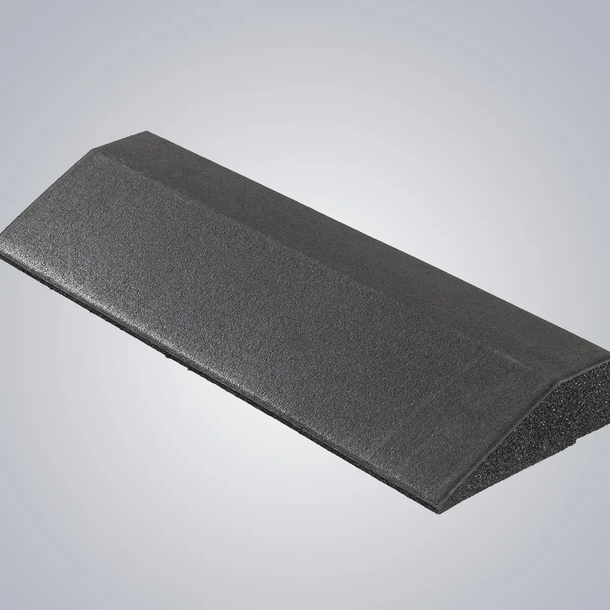 DHZ Fitness | Freeweights & Gym Supply, Training Floor, GB-P20R, Rubber Floor Ramp