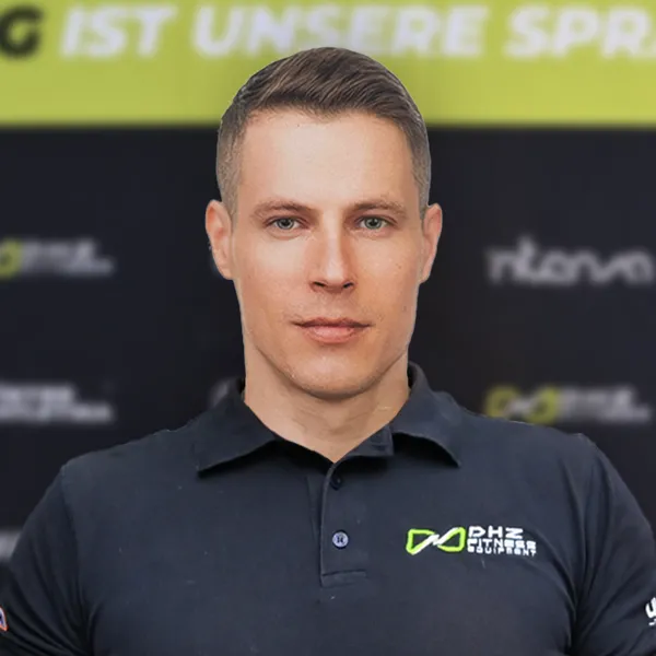 DHZ_Team_Portraits_Serhii-Kotsur DHZ Gigafactory Team Service Serhii Kotsur